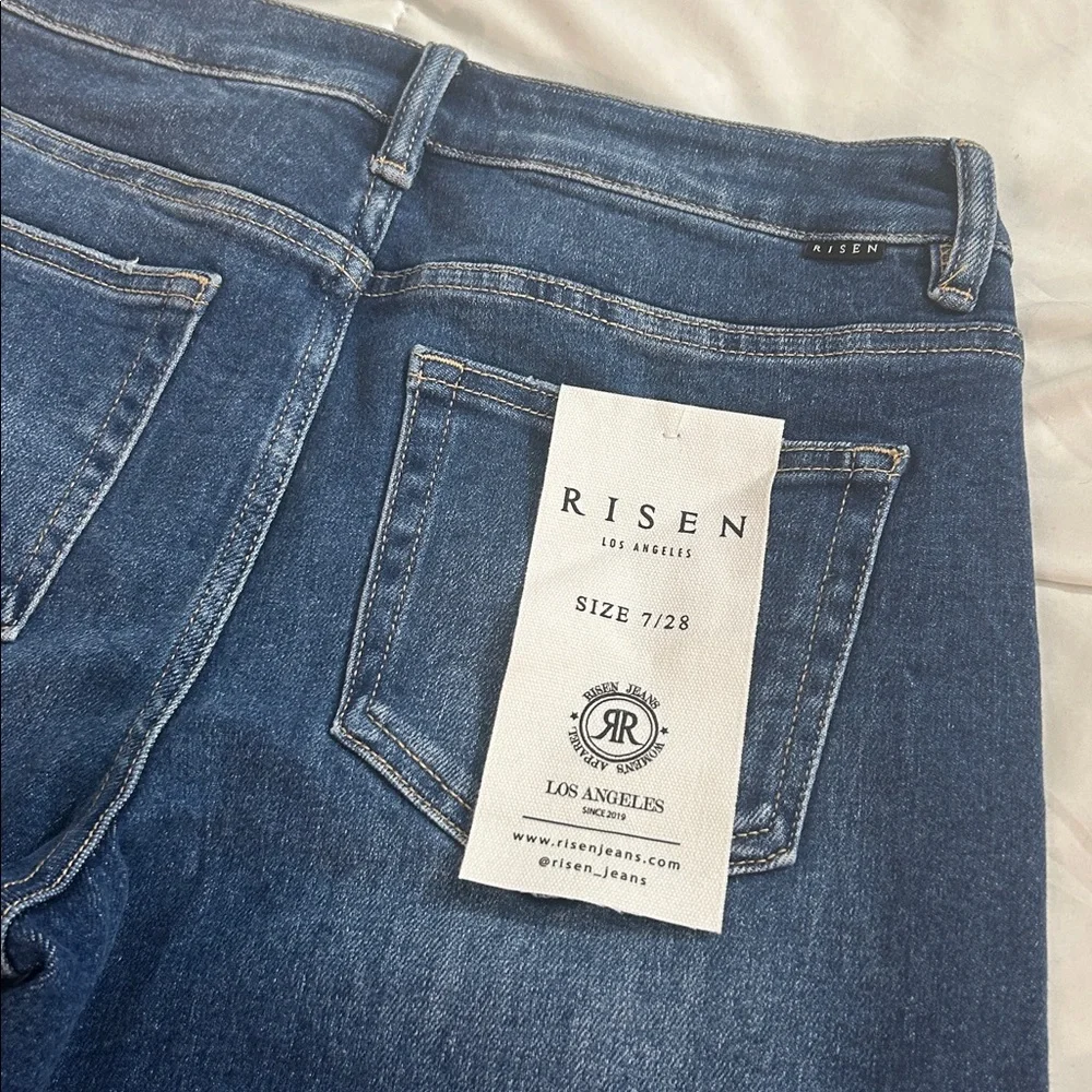 RISEN JEANS High Rise, Wide Leg, Frayed Hem Jeans - Picture 4 of 13